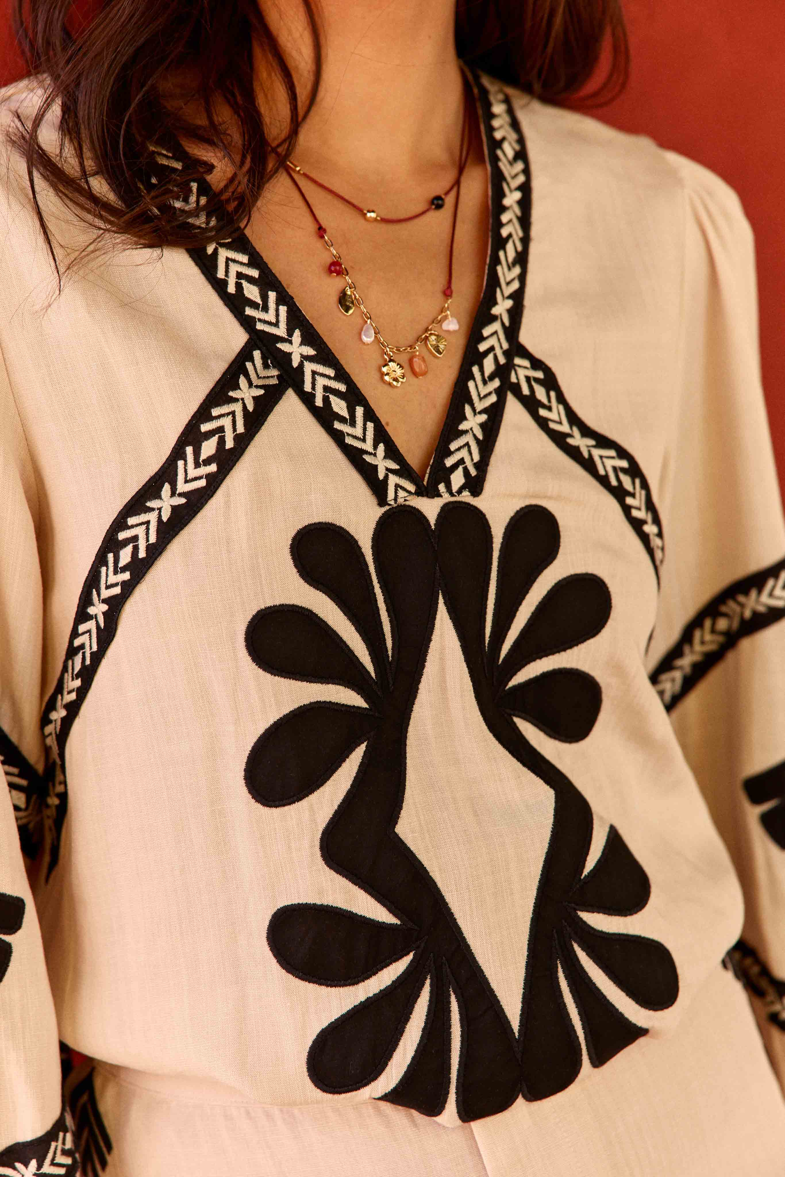 Brez - Blouse droite à broderies