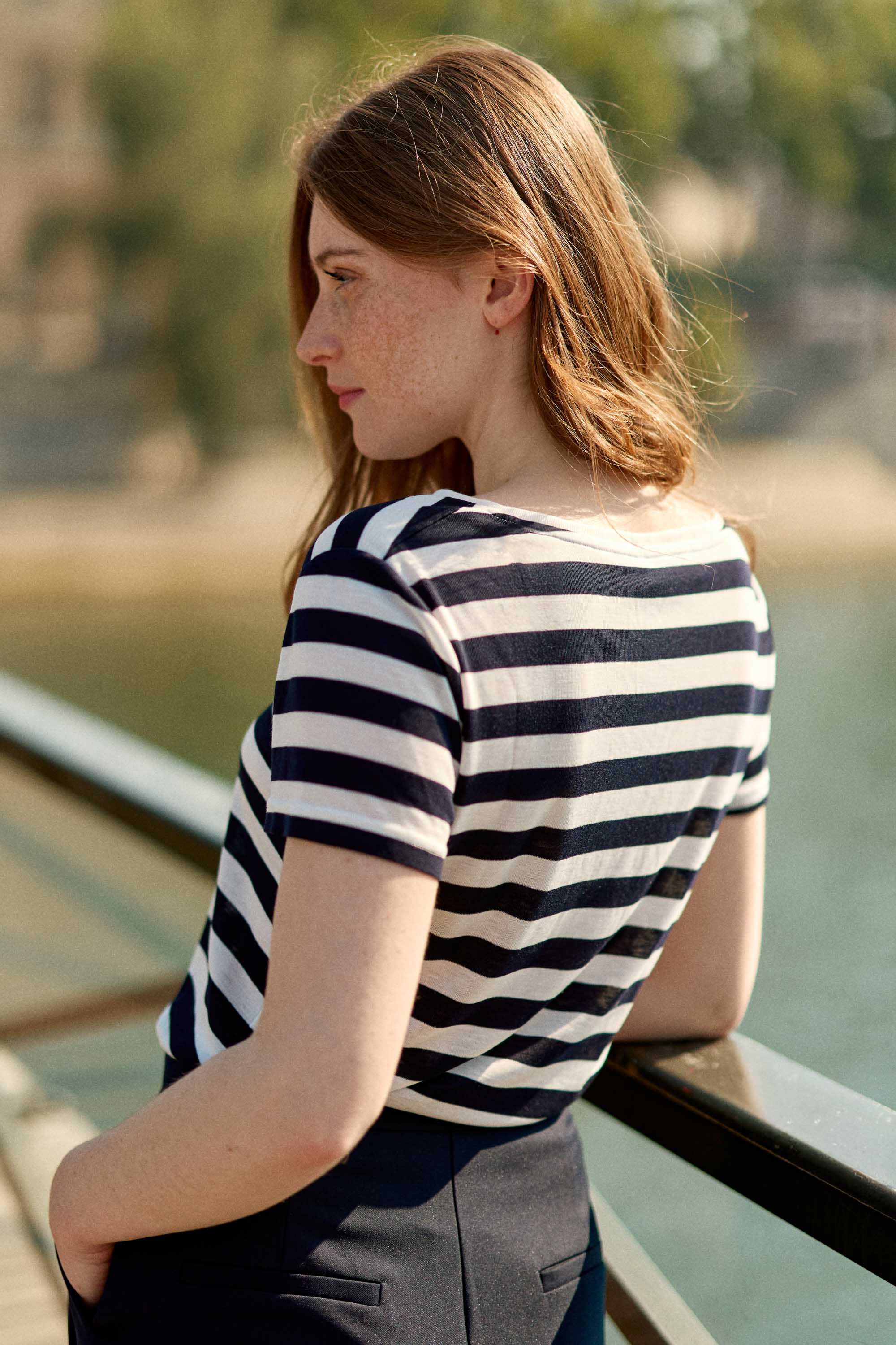 Elvie - T-shirt
