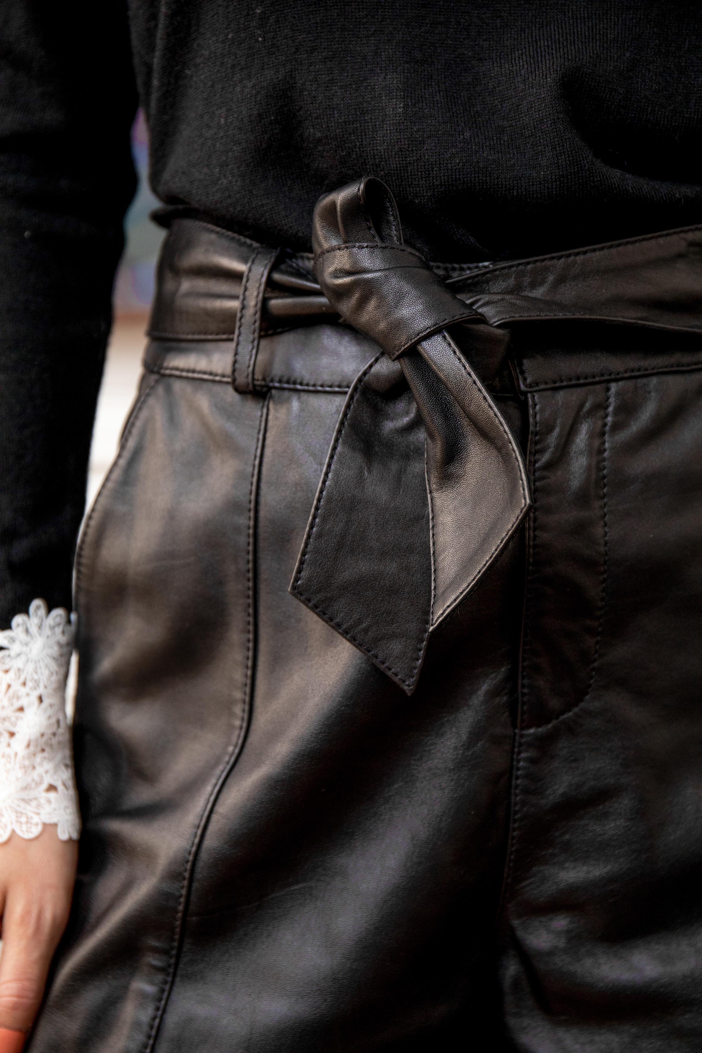 Racine - Short en cuir
