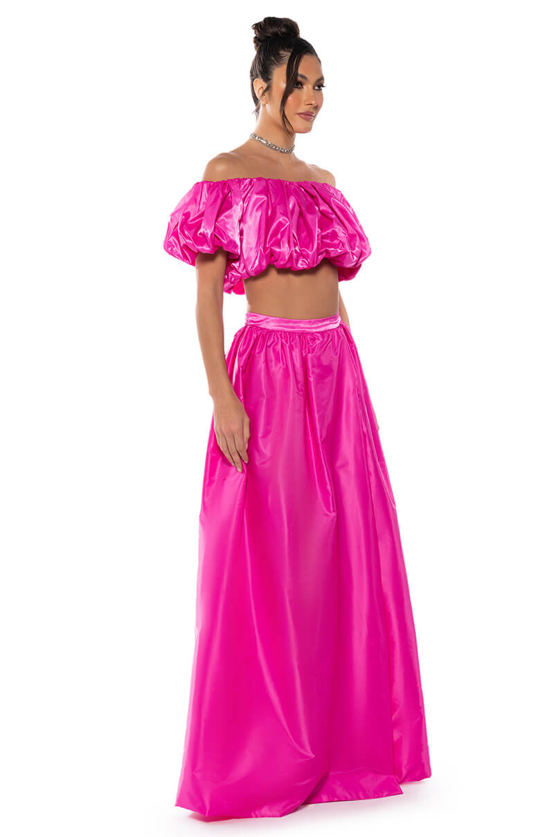 DRESS LIKE ROYALTY FULL VOLUME MAXI SKIRT